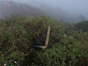 Video: Melihat dari Udara Serpihan-Lokasi Jatuh Pesawat ATR 42-500