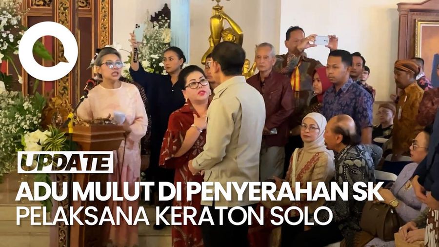 Video: Ribut-ribut di Penyerahan SK Pelaksana Keraton Solo oleh Fadli Zon