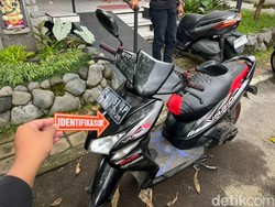 Polisi Bekuk Lansia Pecongkel Jok Motor di Lapangan Puputan Klungkung