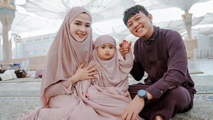 Momen Denny Caknan-Bella Bonita Ajak Cunda Umrah