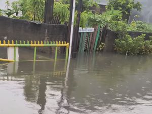 8 Ribu Lebih KK Terdampak Banjir Karawang dan Bekasi