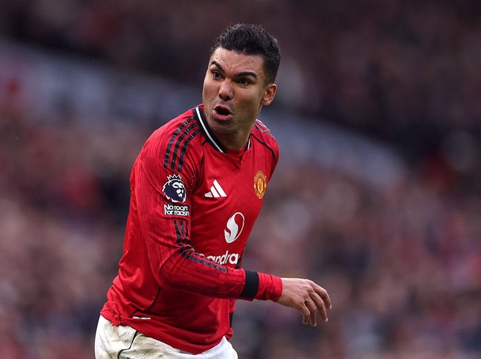 MANCHESTER, ENGLAND - JANUARY 17: Casemiro of Manchester United looks on during the Premier League match between Manchester United and Manchester City at Old Trafford on January 17, 2026 in Manchester, England. (Photo by Carl Recine/Getty Images)