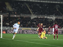 Debut Manis Donyell Malen: Jumat Gabung Roma, Minggu Cetak Gol