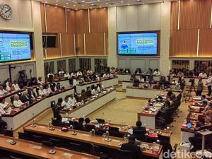 Ngeri! Seluas Ini Kebun Sawit & Tambang Ilegal di Kawasan Hutan