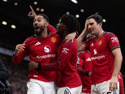 Eks Pemain Arsenal ke MU: Jangan Sok Iya Dulu Deh!