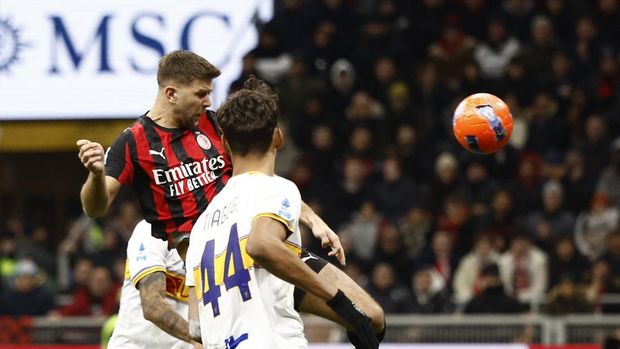 Soccer Football - Serie A - AC Milan v Lecce - San Siro, Milan, Italy - January 18, 2026 AC Milan's Niclas Fullkrug scores their first goal REUTERS/Alessandro Garofalo