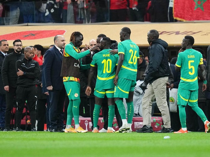 Sadio Mane of Senegal and Pape Alassne Gueye of Senegal gestures  during the AFCON final between Morocco and Senegal at Complexe Sportif Prince Moulay Abdellah, Rabat, Morocco on January 18, 2026.  (Photo by Ulrik Pedersen/NurPhoto via Getty Images)