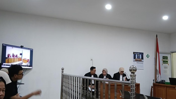 Terdakwa yang Palsukan 355 Kontrak Pembiayaan Motor Dituntut 4 Tahun Penjara