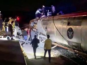 Korban Tewas Tabrakan 2 Kereta di Spanyol Bertambah Jadi 39 Orang