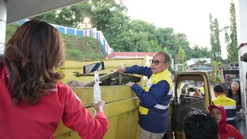 https://akcdn.detik.net.id/community/media/visual/2026/01/19/truk-dimodifikasi-buat-timbun-solar-terciduk-1768803731853_169.jpeg?q=90&w=360