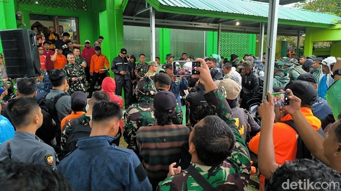 Operasi SAR ATR 42-500 Hari ke-4 Ditemani 500 Personel Gabungan di Pangkep