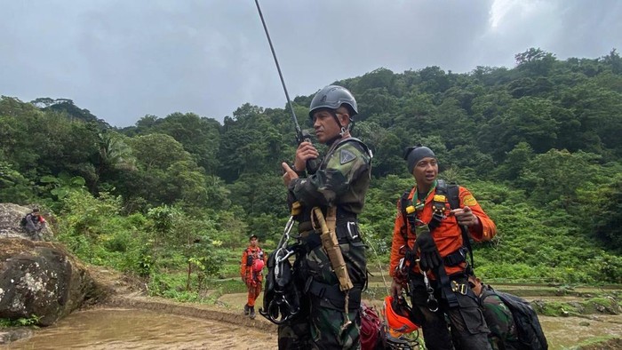 Jenazah Korban ATR 42-500 Pertama Tiba di Maros, Dibawa ke Makassar