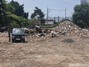 Asal Mula Berdirinya Kampung Tengah Jalan Ahmad Yani Surabaya