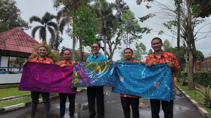 Penerima Manfaat Sentra Kemensos Ikut Pelatihan Batik Ciprat
