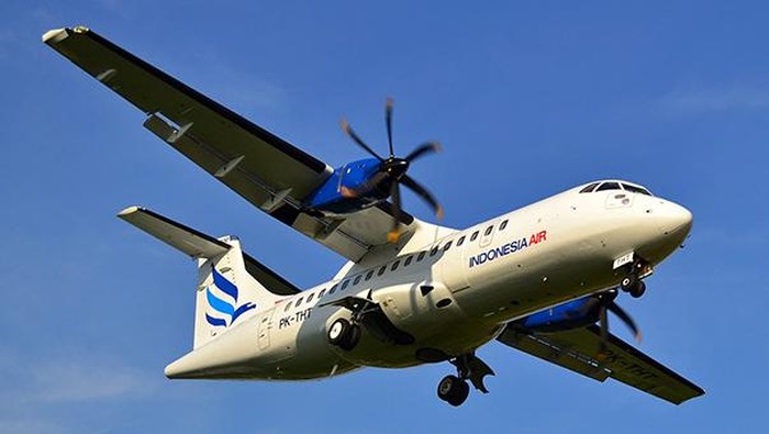 Pesawat ATR 42-500 Bantu Cari Korban Kapal Terbakar di Lampung