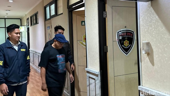 Akun Medsos Oknum Guru Cabuli Siswa di Tangsel Disita