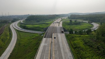 Berita dari Detik Finance: Tarif Tol Semarang-Batang Naik Rp 33.000!