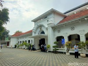 Kata Pakar Pidana Soal Pembatasan Peliputan Media di PN Surabaya