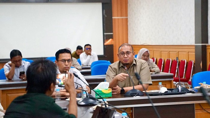 Prabowo: Anggaran Rp18,3 Triliun Untuk Sumbar, Jalan-Jembatan Mendapat Rp3,24 Triliun