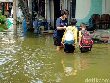 Banjir Bengawan Jero Makin Tinggi, Lamongan Siaga Merah