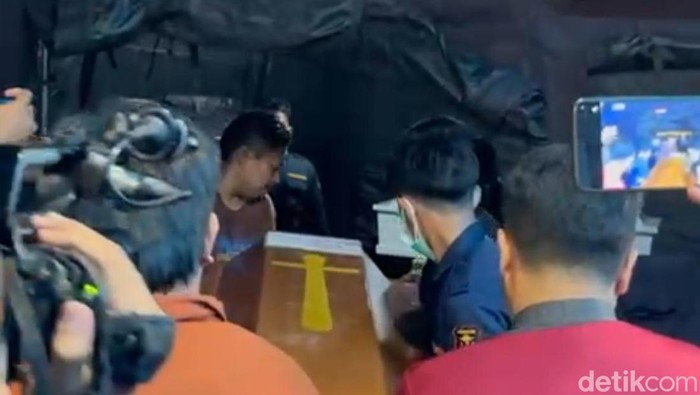 Jenazah Pramugari Pesawat ATR 42-500 Diterbangkan ke Jakarta