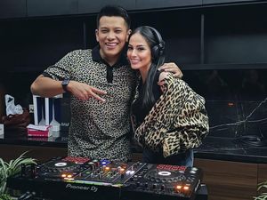 Jessica Juliantiano Full Of Love ke Boris Bokir