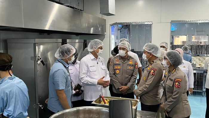 BPOM Tinjau SPPG Polri, Pastikan Keamanan Produksi hingga Distribusi MBG