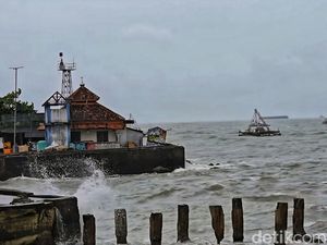 Kabupaten Sukabumi Status Awas, Begini Kondisi di Kawasan Pesisir