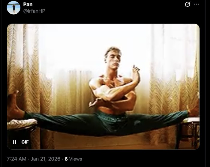 Meme Arsenal Betah di Dua Pucuk