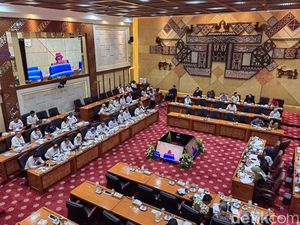 Menaker Usut Laporan Peserta Magang Dipalak-Kontrak Diputus Sepihak