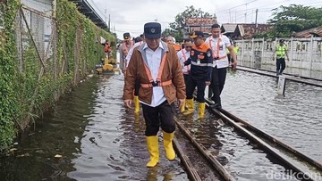 Berita dari Detik Finance: Menhub Sebut 85% Perjalanan Kereta Pulih Usai Terdampak Banjir