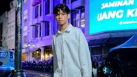 Mike Octavian Ngumpet dari Ortu Jadi Manusia Silver, Kini Jalan di Catwalk