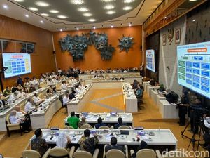 Rapat Perdana Pansus Reforma Agraria Dipimpin Saan, Mendes-Menteri ATR/BPN Hadir