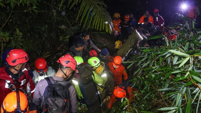 Korban Kecelakaan ATR 42-500 Diverifikasi Tim SAR