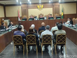 Terdakwa Kasus Migor Disebut Digaji Rp 60 Juta/Bulan Saat Jadi GM di Wilmar