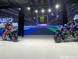 Tim MotoGP Yamaha Resmi Rilis YZR-M1 Mesin V4 di Jakarta