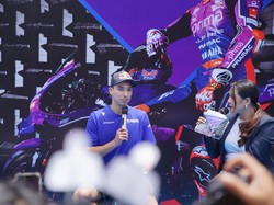 Toprak Razgatlioglu Atraksi di Depan Anak SMK di Jakarta