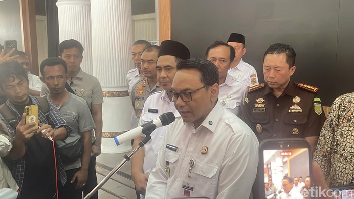 Plt Bupati Pati Risma Ardhi Chandra Ungkap Aktivitas Sudewo Sebelum Ditangkap KPK
