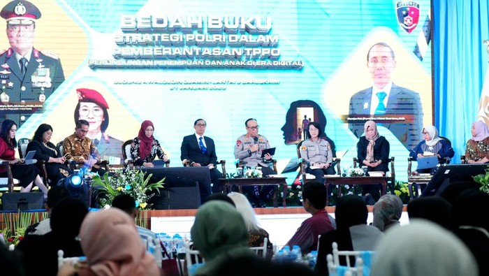 Wakapolri Luncurkan Buku Strategi Pemberantasan TPPO-Perlindungan Perempuan & Anak