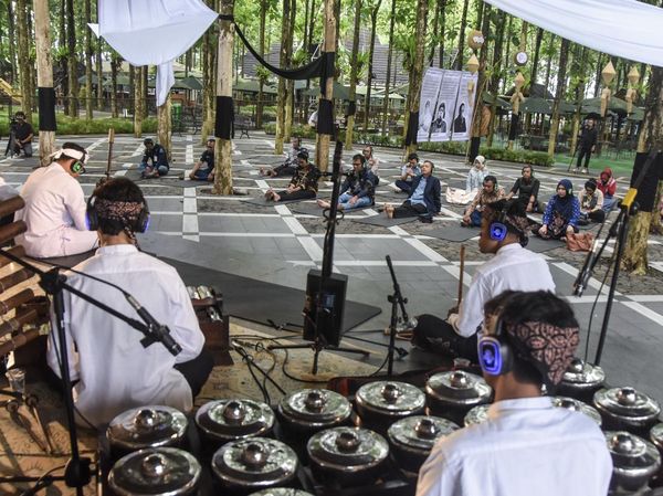Alunan Musik Sunda Jadi Terapi Kesehatan Mental