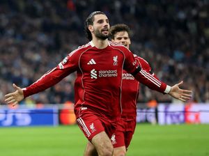 Tentang Freekick Apik Szoboszlai