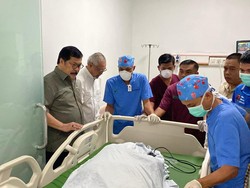 Jenazah Haji Alim Dibawa ke Rumah Duka di Jalan M Isa Palembang