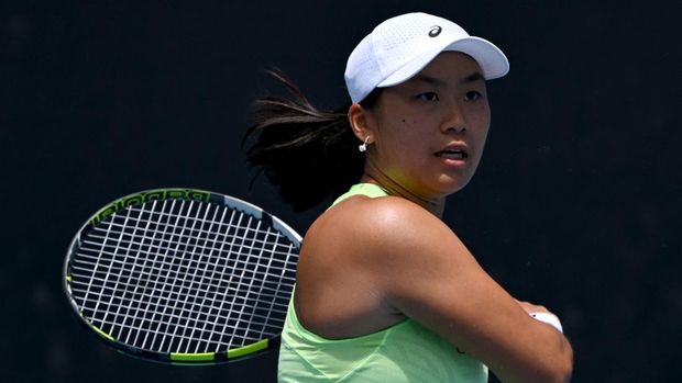 Tennis - Australian Open - Melbourne Park, Melbourne, Australia - January 22, 2026 Indonesia's Janice Tjen in action during her second round match against Czech Republic's Karolina Pliskova REUTERS/Jaimi Joy