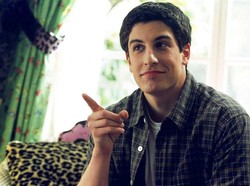 Kisah Jason Biggs Terpaksa Jelasin Adegan Ikonik American Pie ke Anak