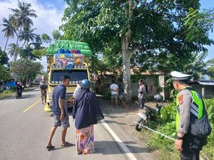ASN KUA di Pasangkayu Tewas Tabrakan dengan Truk Usai Hindari Anjing