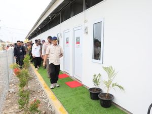 Tinjau Huntara di Pidie Jaya, Tito Pastikan Sarana & Prasarana Layak Huni