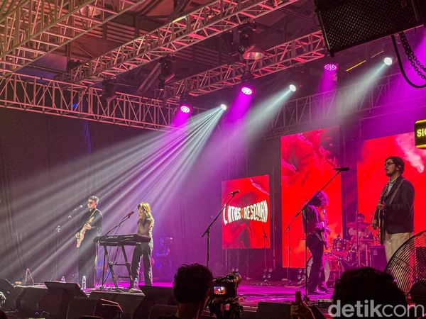 Lintas Resonan Tutup Tur di Jakarta