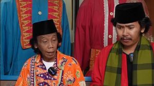 Mandra Semangat Promosikan Menu Pecak hingga Jengkol Jualannya