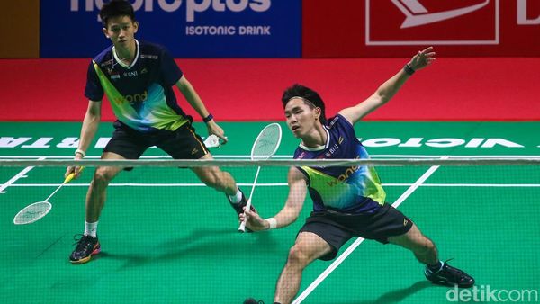 Menang Dramatis, Raymond/Joaquin Singkirkan Ganda Taiwan di Indonesia Masters 2026