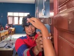 Momen Damkar Kukar 24 Menit Selamatkan Jari Siswi Terjepit Engsel Gembok